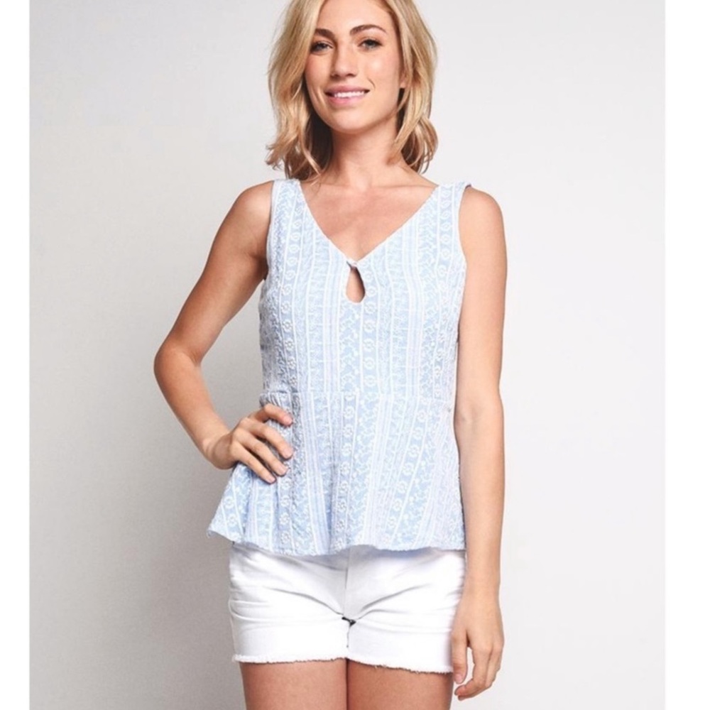NORDSTROMS BB DAKOTA Cupcakes and Cashmere Top